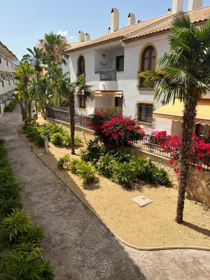 Apartamento Alfaz Del Sol Л'Алфас дел Пи Екстериор снимка