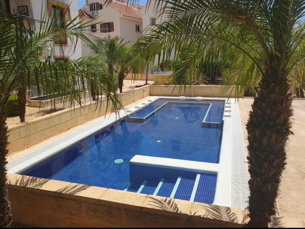 Apartamento Alfaz Del Sol Л'Алфас дел Пи Екстериор снимка